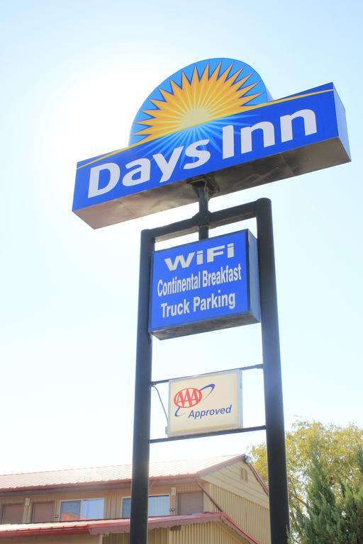 Days Inn By Wyndham אלקו מראה חיצוני תמונה